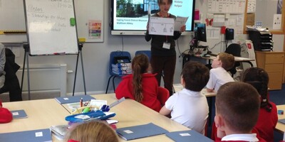 Stone Age workshop with Year 3